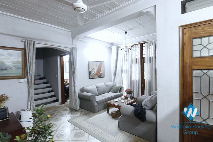 A three-bedroom house with a yard on Thuy Khue street, Ba Dinh